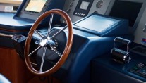 Charter yacht ITACA CLUB -  Wheel